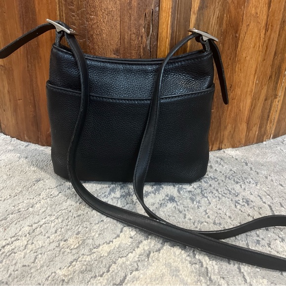 Vintage COACH #6807 Black "Hudson Small Zip" Leather Shoulder Bag - Picture 2 of 14